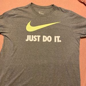 Nike T shirt